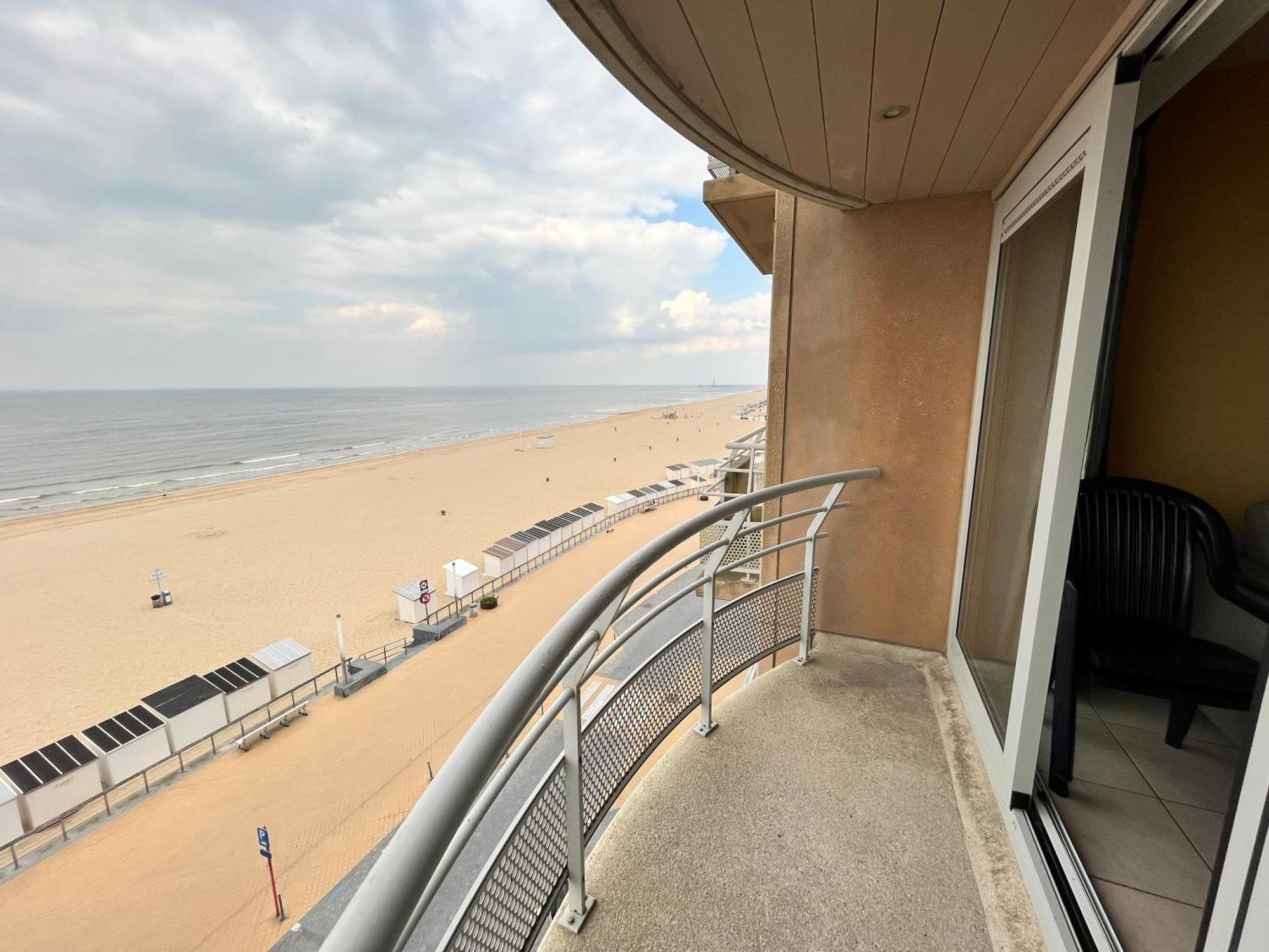 Appartement Zeezicht V - 1 Bedroom With Frontal Seaview T50 Oostende