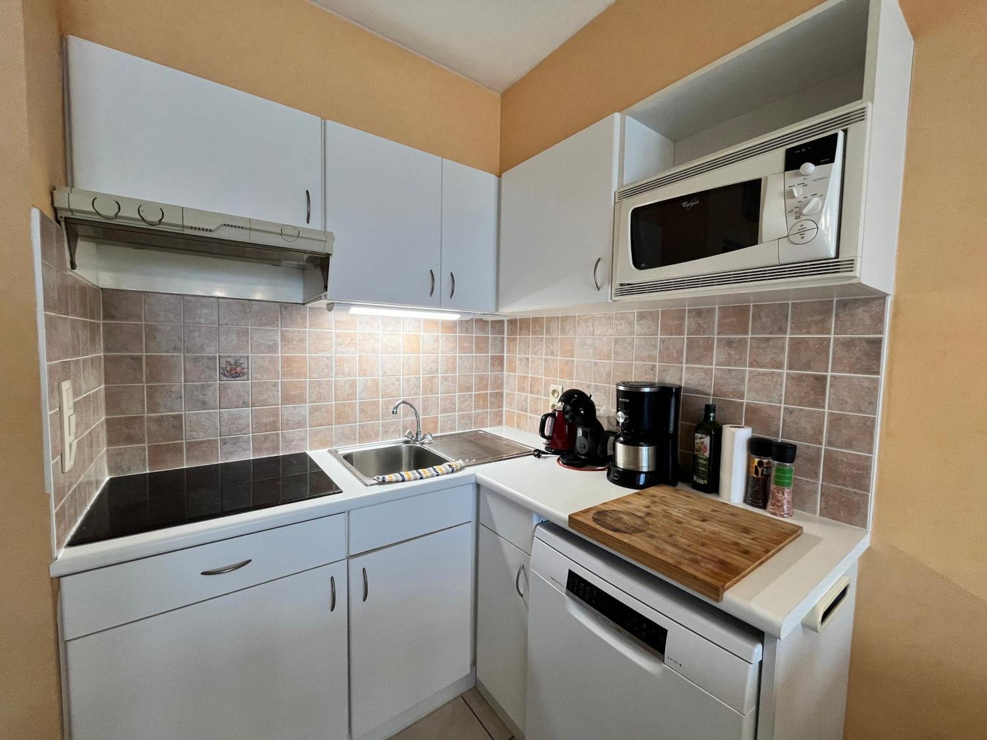 Zeezicht V - 1 Bedroom With Frontal Seaview T50 *
